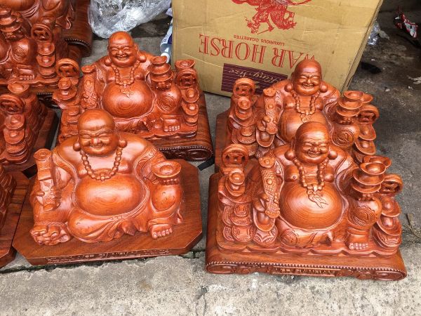 Tượng Gỗ Hương Di Lặc Ngồi Ngang 60Cm